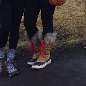 Sorel Joan of Arc boots